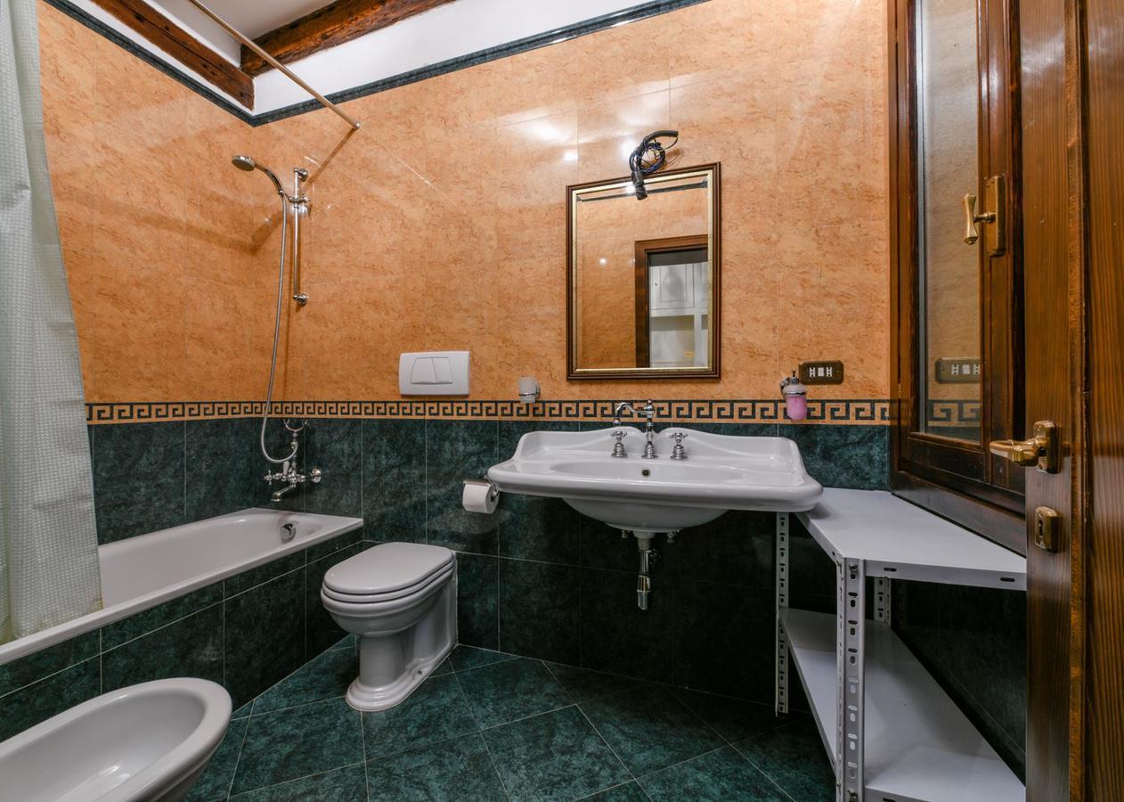 Red Fashion Apartment Venice Ngoại thất bức ảnh