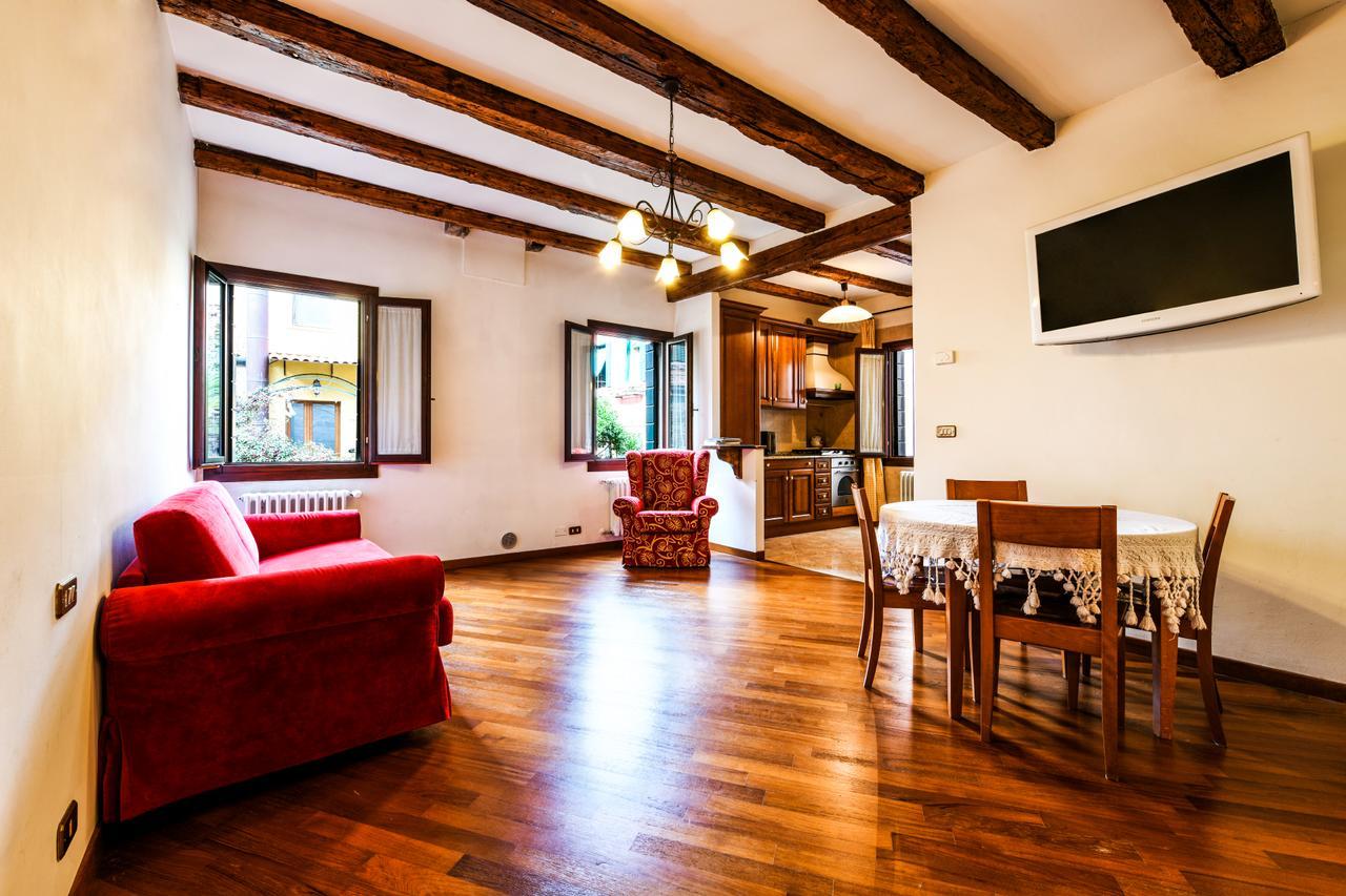 Red Fashion Apartment Venice Ngoại thất bức ảnh